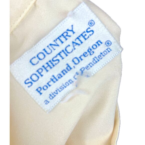 1970's Pendleton Cream Button Up Blouse - Picture 5 of 5